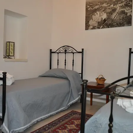 Rosanna לינה וארוחת בוקר